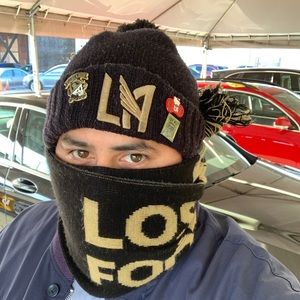 Meet your Posher, Carlos